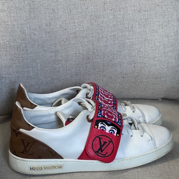 Louis Vuitton Kyoto sneaks - Picture 1 of 4